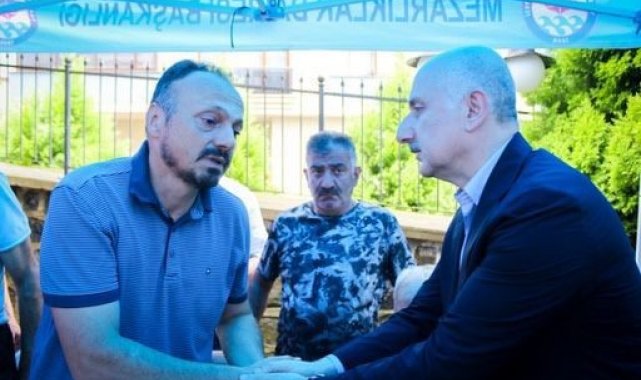 Yakınları ile girdiği denizde boğulma tehlikesi geçirmişti, kurtarılamayarak hayatını kaybetti