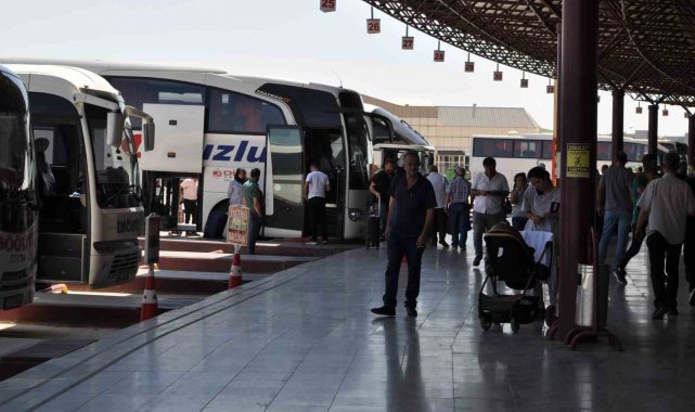 Yaz sezonunda Eskişehir otogarında beklenen yoğunluk oluşmadı