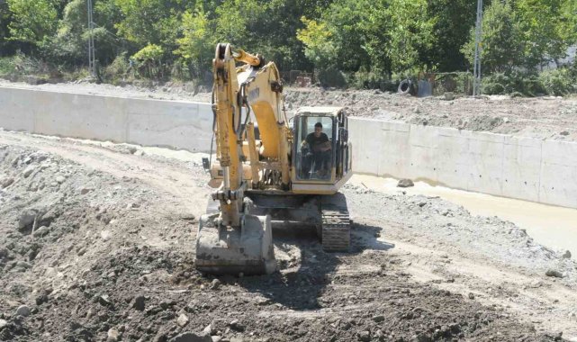 Yenice'de sel yaraları sarılıyor