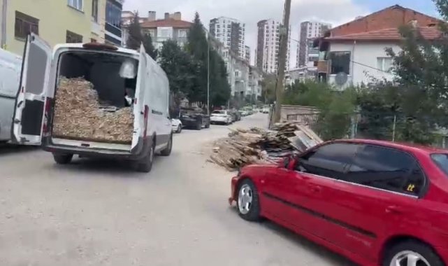 Zabıtalardan mahalle arasında seyyar satıcı operasyonu