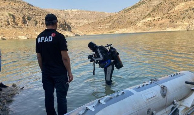Zihinsel engelli oğlunu kurtarmak için girdiği çayda akıntıya kapılıp kayboldu
