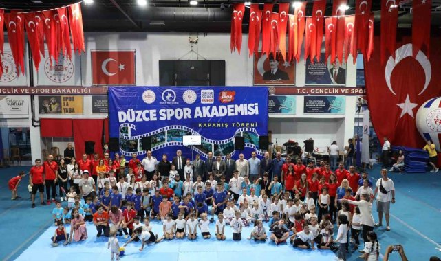 10 bin çocuk yaz boyu spor yaptı