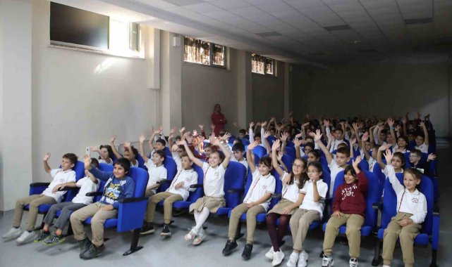 'Karagöz Göklerde' heyecanı sırasıyla tüm ilçelerde