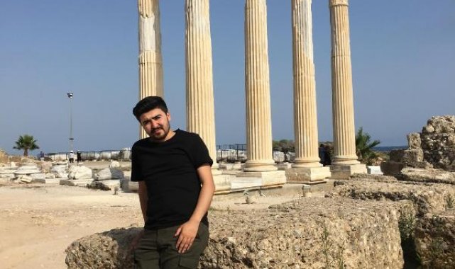 Ağaçlara çarpan otomobilin sürücüsü Semih, hayatını kaybetti