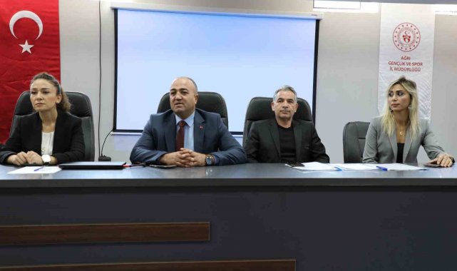 Ağrı'da güvenlik görevlilerine KAAN eğitimi