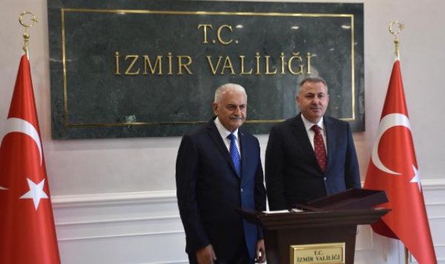 AK Parti'li Yıldırım, İzmir'de