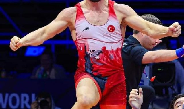 Ali Cengiz, Dünya Güreş Şampiyonası'nda altın madalyada kazandı