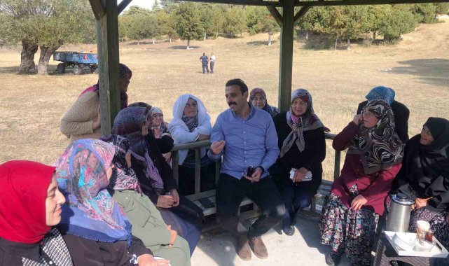 Altıntaş'ta halk günü toplantısı