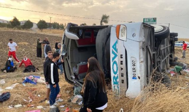Amasya'da yolcu otobüsü devrildi: 6 ölü, 35 yaralı