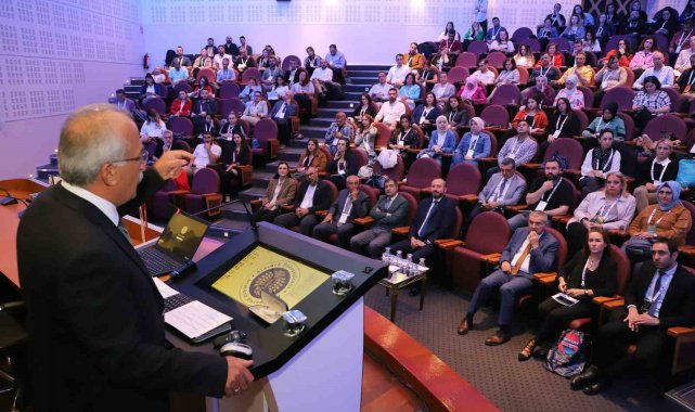 Atatürk Üniversitesi'nde proje yönetim toplantısı