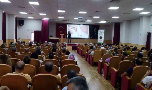 Aydın'da 435 öğretmene "En iyi narkotik polisi anne" eğitimi verildi