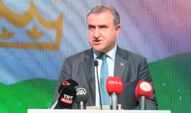 Bakan Bak, Tacikistan milli günü resepsiyonuna katıldı