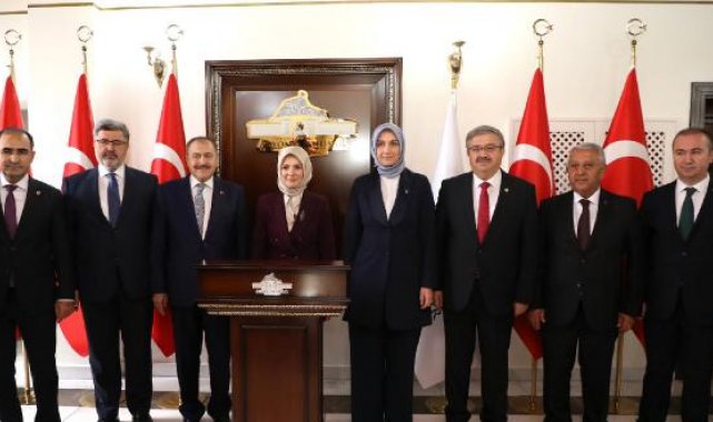 Bakan Göktaş: Üniversiteye, eğitime ve gençlere yatırım geleceğe yatırımdır