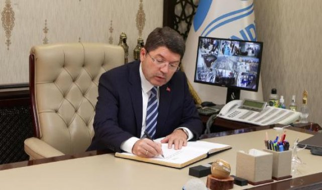 Bakan Tunç: Bin hakim ve savcı yardımcısı alımıyla ilgili sınav 23, 24 aralık'ta