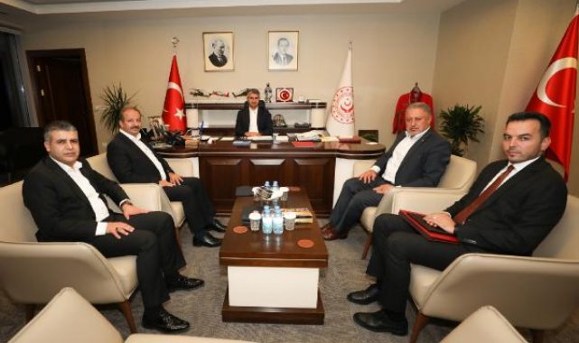 Bakan Yardımcısı Tarıkdaroğlu'na sosyal hizmet çalışanlarının talepleri iletildi