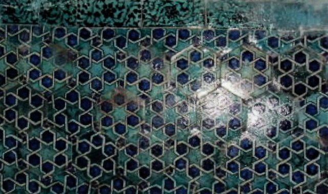 Bakanlık: 2004'te çalınan 136 parça çini bulundu