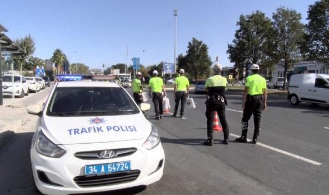 Bakırköy'de okul servisleri denetlendi