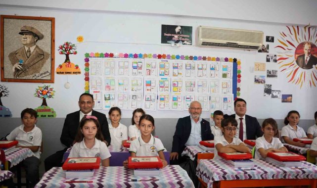 Başkan Yılmaz öğrencilerle birlikte İlköğretim Haftasını kutladı