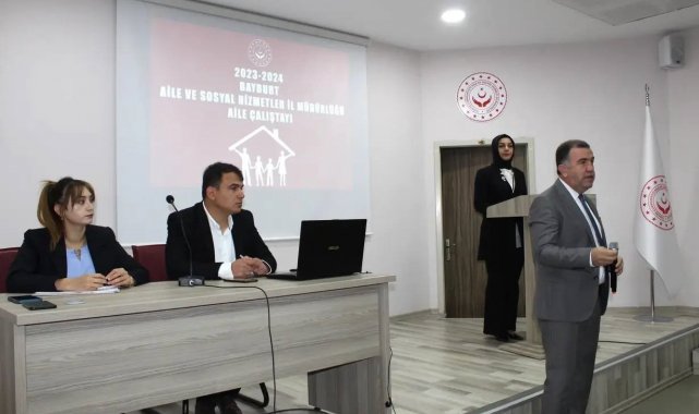 Bayburt'ta 2023-2024 aile çalıştayı yapıldı
