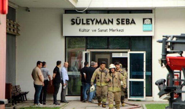 Beşiktaş Süleyman Seba Kültür Merkezi'nde yangın paniği