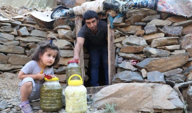 Bir asırdır doğal mağaraları 'buzdolabı' olarak kullanıyorlar