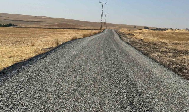 Büyükşehir Belediyesi, kırsal mahallelerde yol çalışmalarını sürüyor