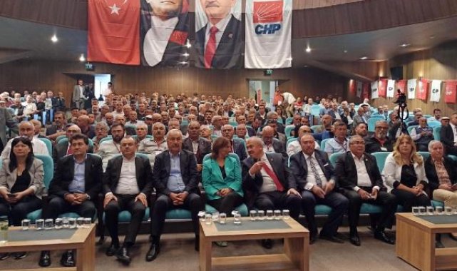 CHP'li Cihaner: Değişimciler arasında bir vekalet savaşı veriliyor
