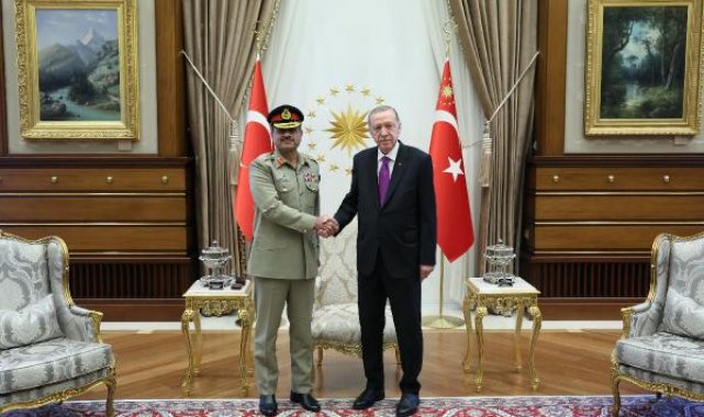 Cumhurbaşkanı Erdoğan, Pakistan Kara Kuvvetleri Komutanı'nı kabul etti
