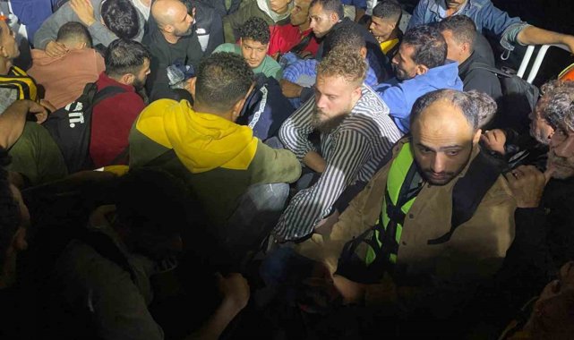 Datça'da 40 düzensiz göçmen yakalandı