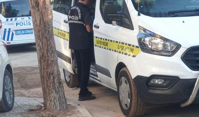 Denizli'de 4. kattan düşen genç kız hayatını kaybetti