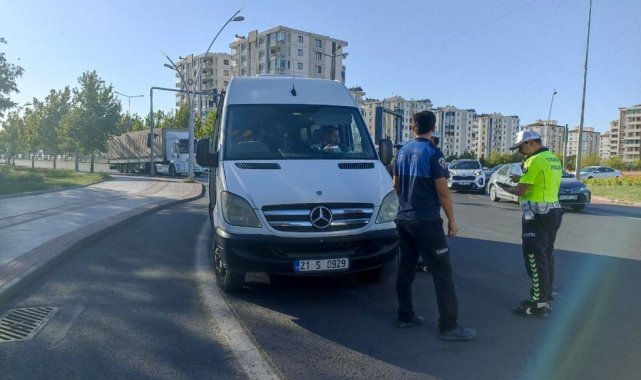 Diyarbakır'da okul servislerine yapılan denetimde 54 araca cezai işlem uygulandı