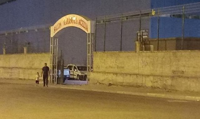 Düğün salonunda damada kurşun yağdırdı: 2 yaralı