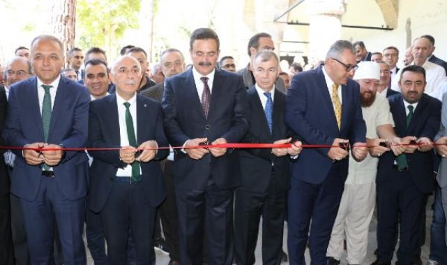 Dünyanın en büyük Hilye-i Şerif'i Amasya'da sergilenmeye başlandı