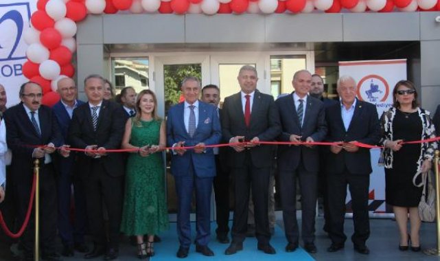 Düzce'de 'Sabiha Ulusoy Kütüphanesi' hizmete açıldı