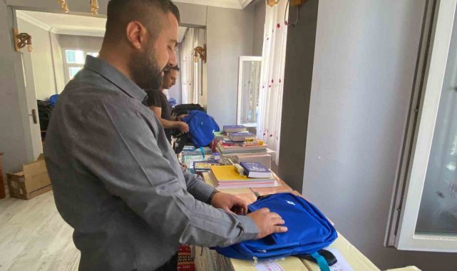 Elazığ'da örnek 'Eğitim' çalışması: Bin 500 öğrenciye kırtasiye yardımı