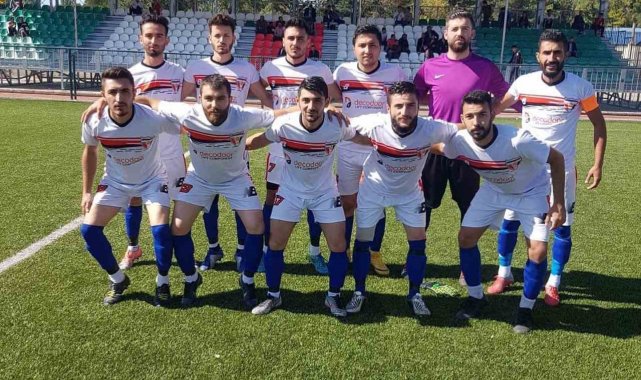Futbolu bıraktı, yönetici oldu