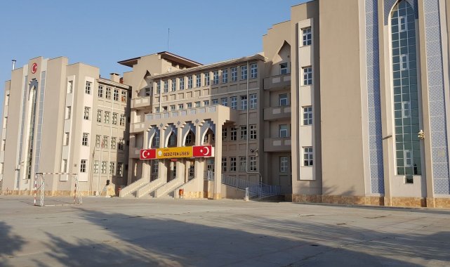 Gediz Fen Lisesi, öğrenci yerleştirmede en başarılı okul oldu