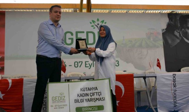 Gediz'de kadın çiftçiler için bilgi yarışması düzenlendi