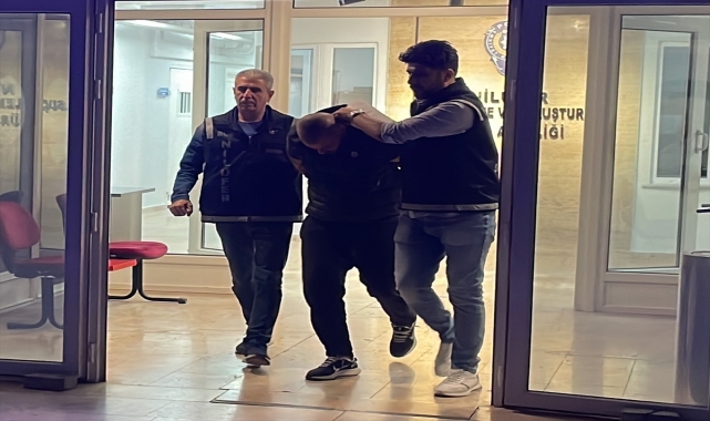 GÜNCELLEME - Bursa'da bir kadını darbettiği öne sürülen şüpheli tutuklandı
