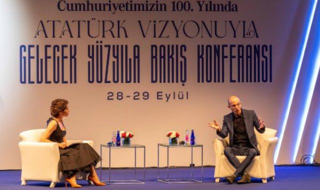 Harari: İnsanın yarattığı yapay zekâ pek çok yönden insandan üstün