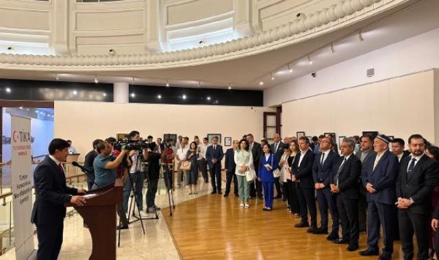 Hat Eserleri Sergisi, Özbekistan ile yurt dışına açıldı