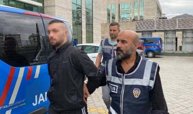 Husumetlisini bacağından vurdu