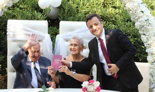 İkinci baharlarına dünya yaşlılar gününde "Evet" dediler