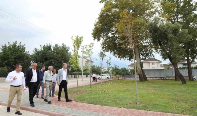 İnegöl Belediyesi çevre düzenlemeleriyle şehri güzelleştiriyor