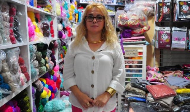 İş yerine 'Kamerayla izleniyorsunuz' yazdı, ürünleri yine çalındı