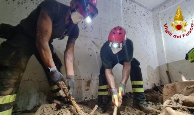 İslami Yardım Kurumu: Derne kenti ölüm kokuyor