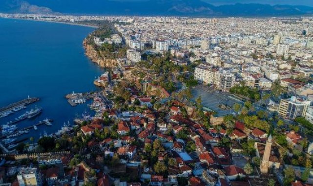 İstanbul, ağustosta yabancıya konut satışında Antalya'yı geçti