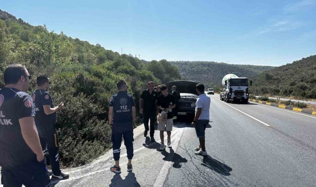İtfaiyenin hızlı müdahalesi, otomobili yanmaktan kurtardı