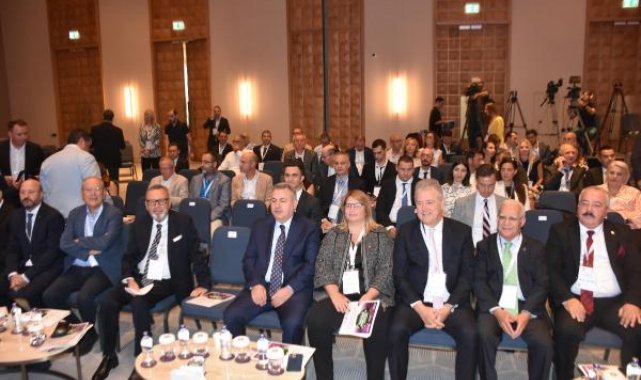 İzmir'de ESİAD 2'nci Yatırım Zirvesi düzenlendi