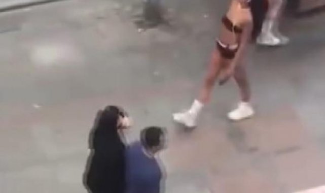 Kadıköy'de mayoyla gezen manken 'ahlak ve toplumsal değerler' ile ilgili kitap okuma şartıyla serbest
